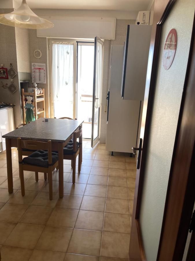 La Finestra Sul Mare Appartement Giovinazzo Buitenkant foto